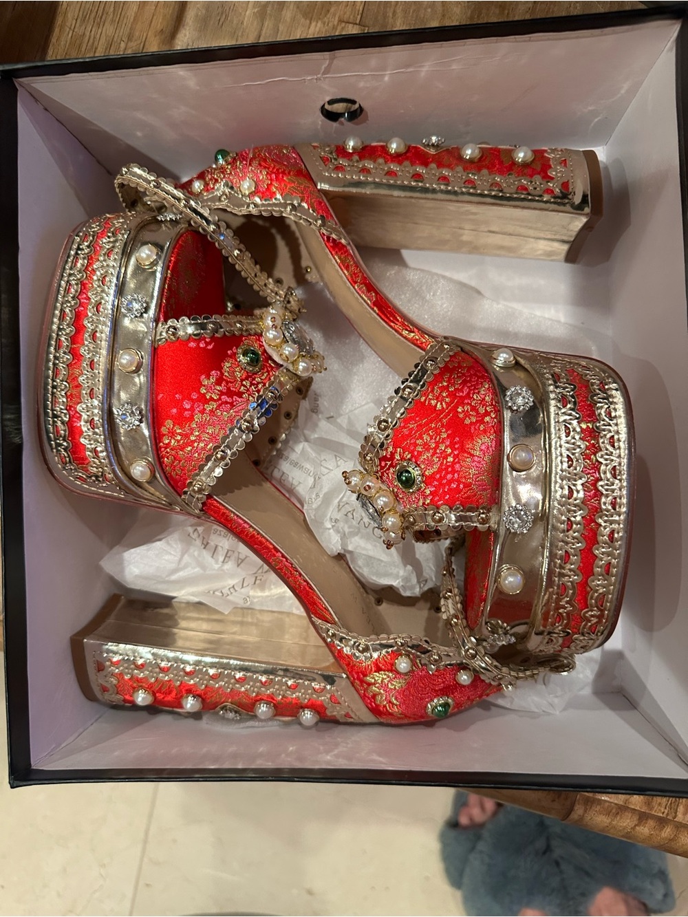 Azalea Wang “AIM for the Eyes in Red Red Embellished Platform Heels NIB 8.5